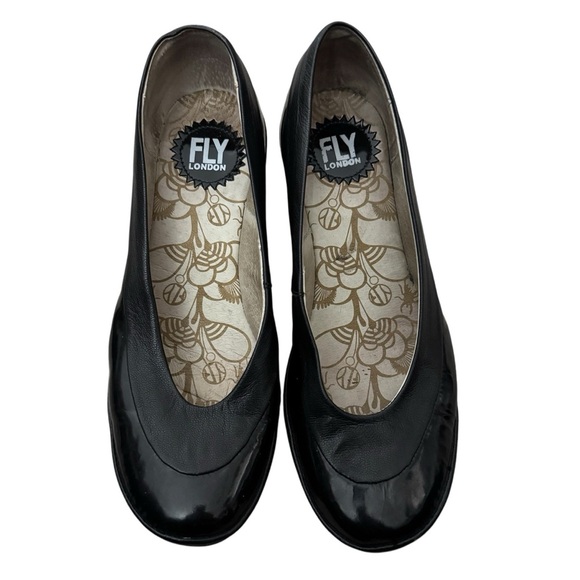 Fly London Yoko Black Patent Leather Wedge Pumps Size 7.5/8 EUR 38 Slip On - Picture 2 of 12